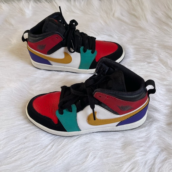 Other - Nike size 3